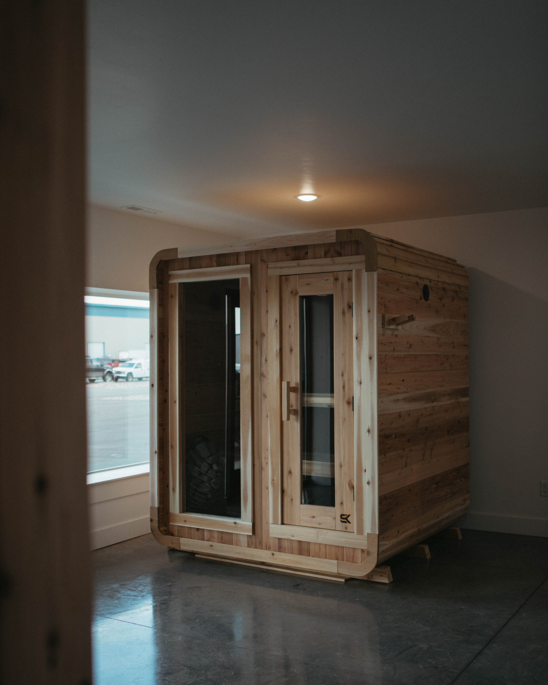 The Sweat Cabin (4-6 Person)