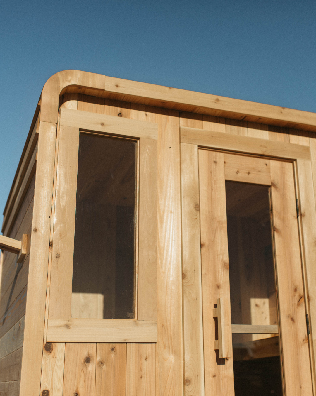 The Deluxe Sweat Cabin (6 Person)