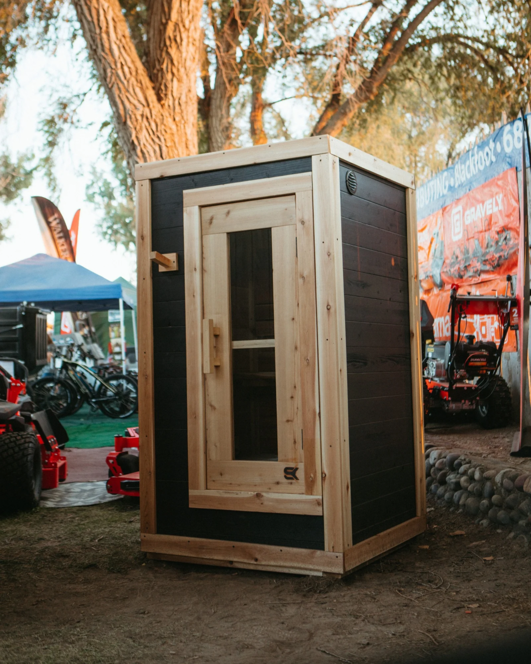 The Sweat Box (1 Person) – Sweat Kingdom